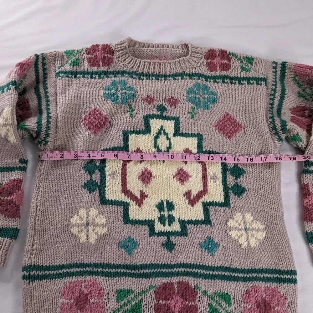 VTG Handmade Cream Pink Fair Isle Soft Chunky Knit Floral Cottage Clover Sweater - Picture 5 of 6
